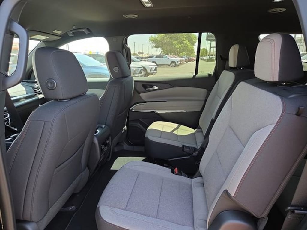 New 2026 Chevrolet Traverse LT SUV