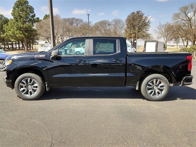 2025 Chevrolet Silverado 1500 RST photo 2
