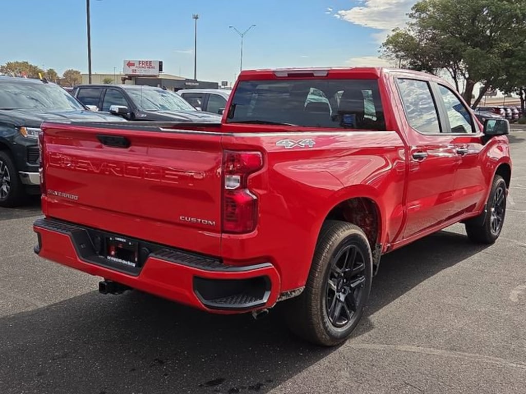 New 2026 Chevrolet Silverado 1500 Custom Truck