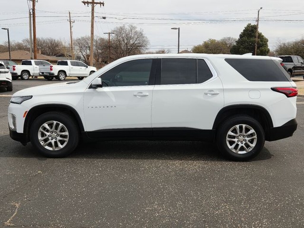 Used 2023 Chevrolet Traverse LS SUV