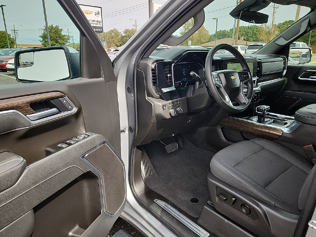 2026 Chevrolet Silverado 1500 LT - Photo 12