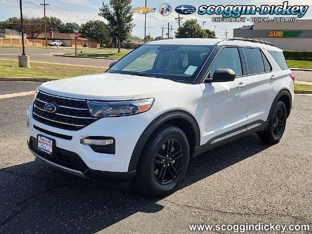 2023 Ford Explorer