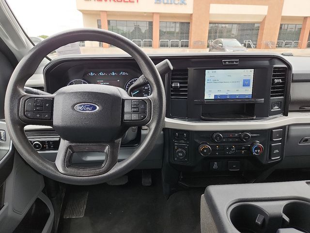 2025 Ford F-250 Super Duty XL - Photo 12