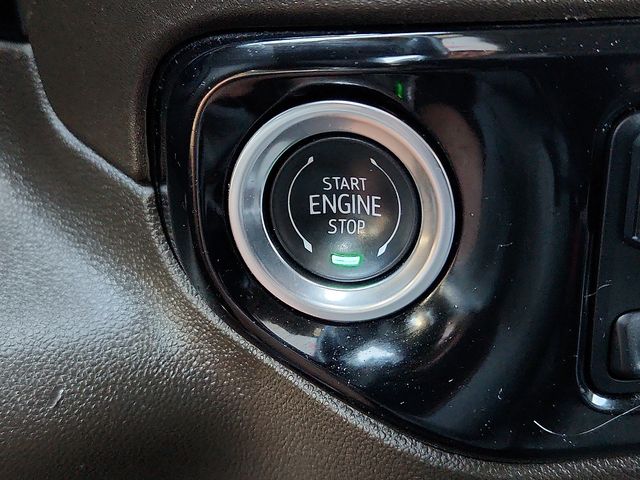 2025 GMC Sierra 1500 SLT - Photo 20