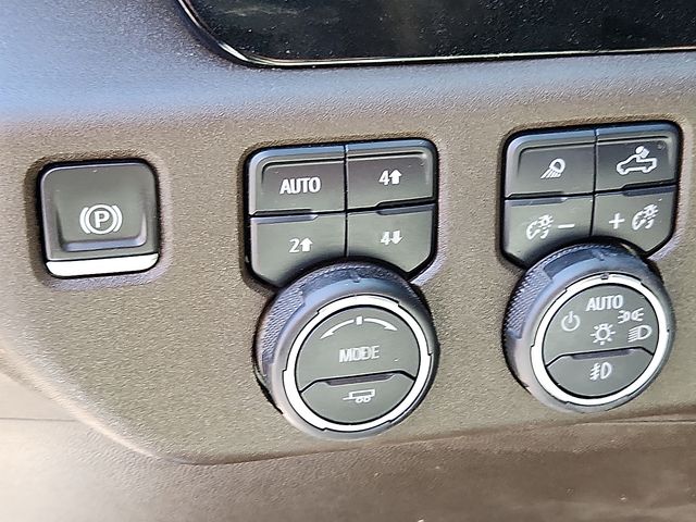 2024 Chevrolet Silverado 1500 LTZ - Photo 19