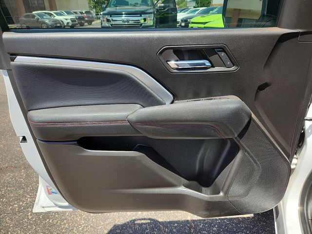 2023 Chevrolet Colorado Z71 - Photo 11