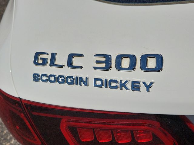 2022 Mercedes-Benz GLC GLC300 - Photo 8