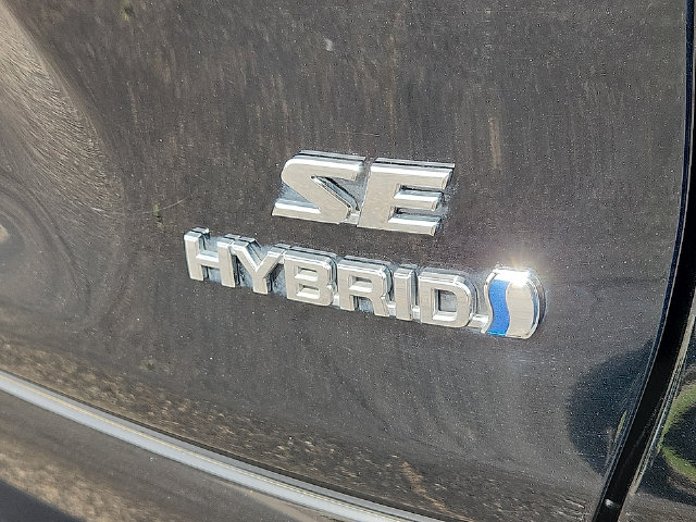 2022 Toyota RAV4 SE - Photo 9