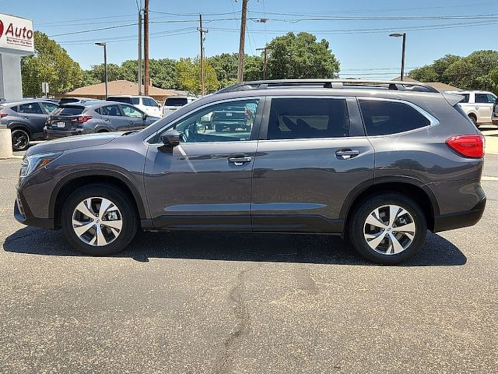 Used 2025 Subaru Ascent Premium SUV