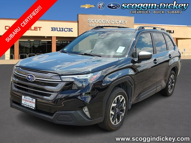 2025 Subaru Forester Premium's photo