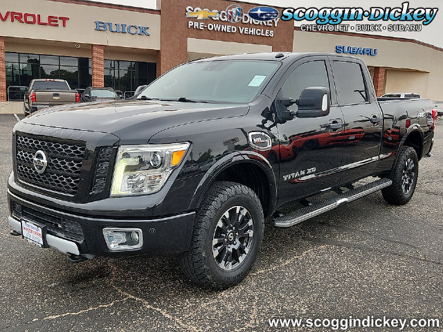  Nissan Titan XD