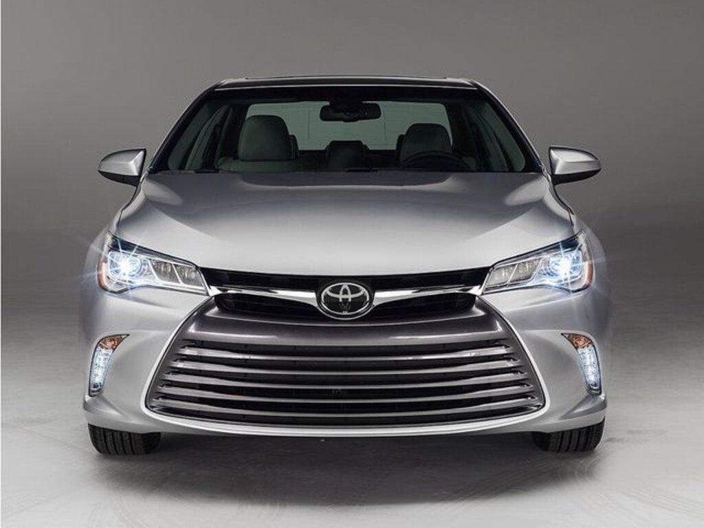 Used 2015 Toyota Camry XLE Sedan