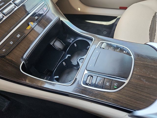 2022 Mercedes-Benz GLC GLC300 - Photo 25