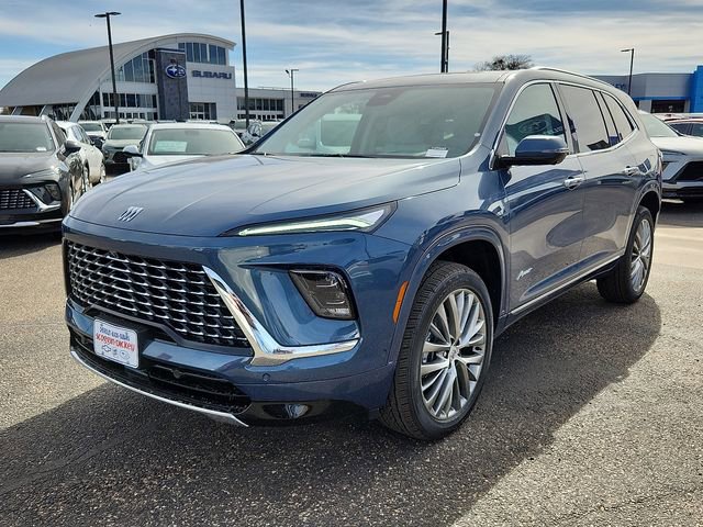 2026 Buick Enclave Avenir AWD's photo