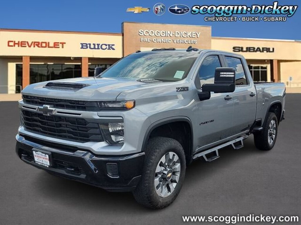 Used 2024 Chevrolet Silverado 2500 HD Custom Truck