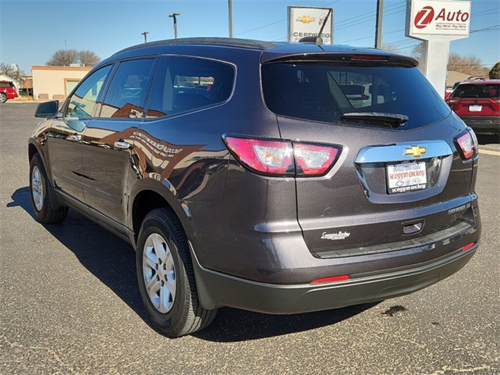 Used 2016 Chevrolet Traverse LS SUV