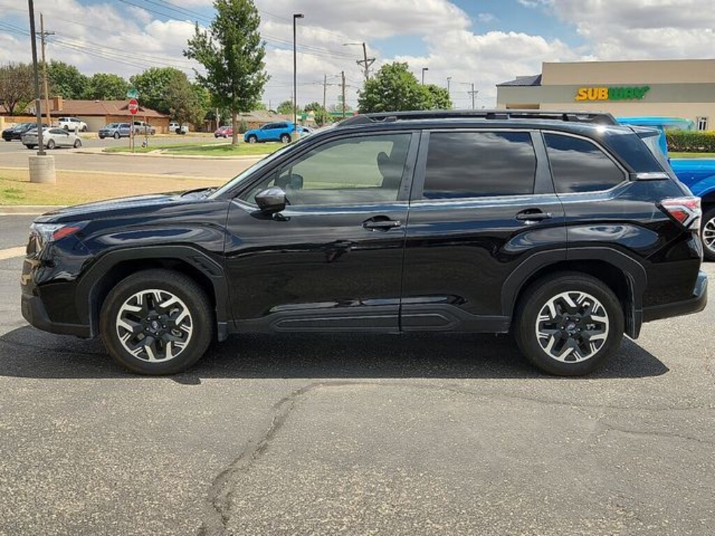 Used 2025 Subaru Forester Premium SUV