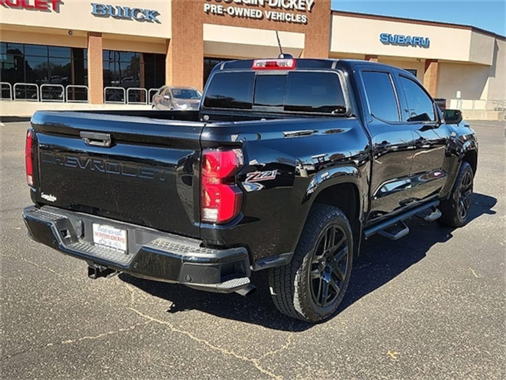 Used 2025 Chevrolet Colorado Z71 Truck Crew Cab