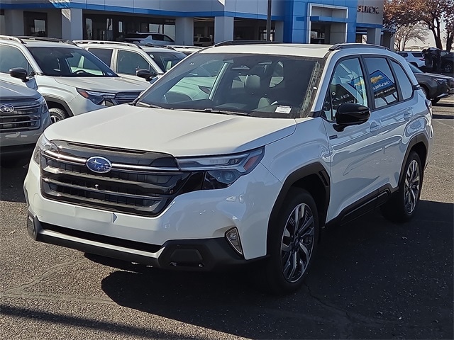 2025 Subaru Forester Touring's photo