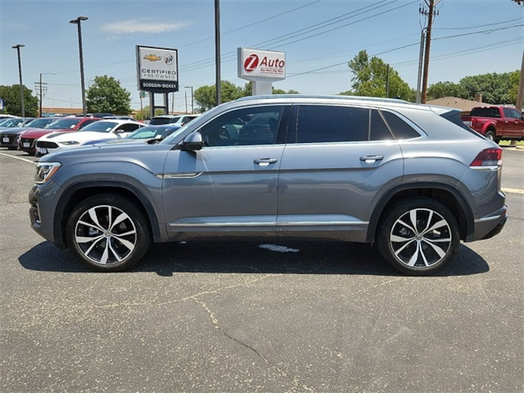 Used 2024 Volkswagen Atlas Cross Sport 2.0T SEL Premium R-Line SUV