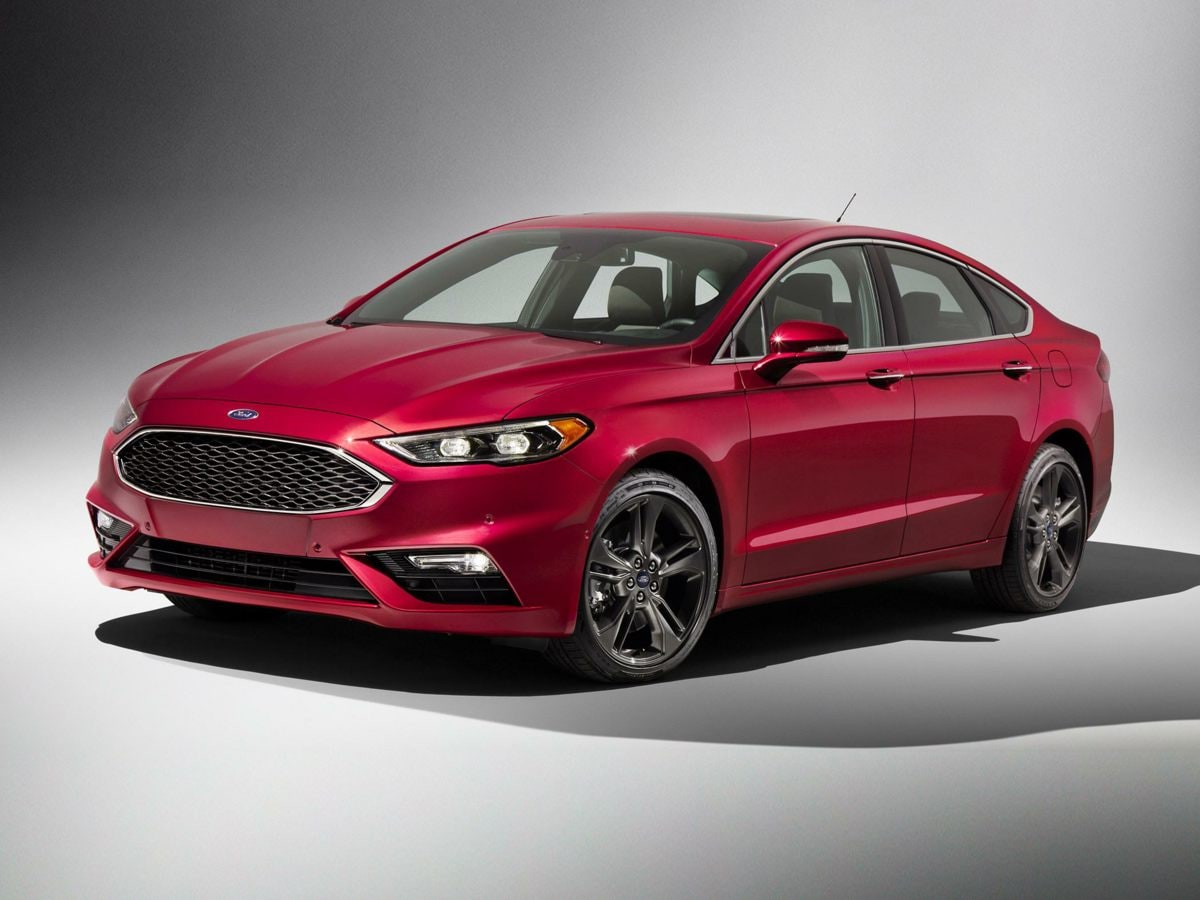 2018 Ford Fusion SE's photo