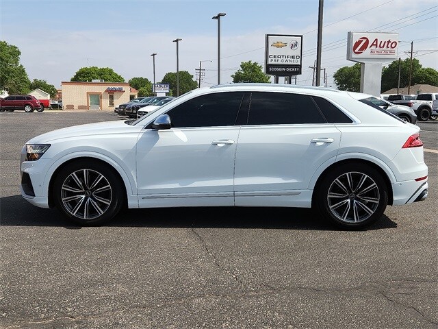 2023 Audi SQ8 Premium Plus photo 2