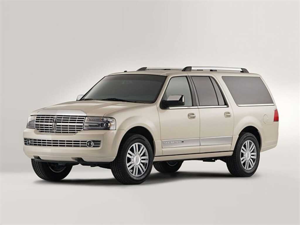 Used 2011 Lincoln Navigator L Base SUV