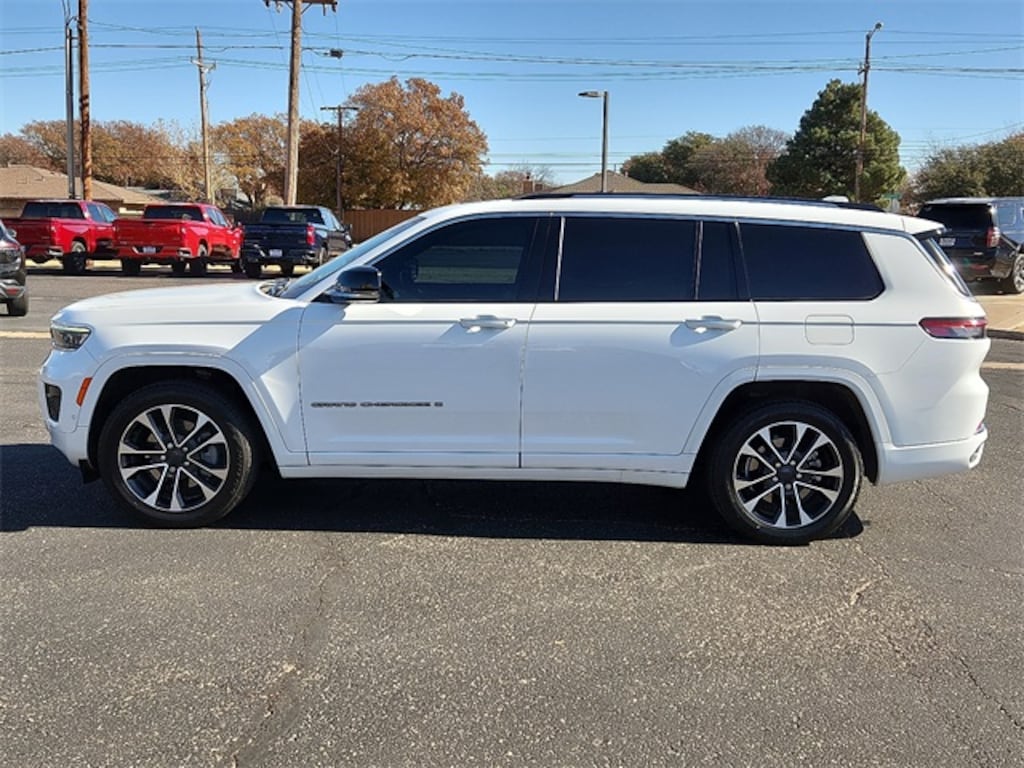 Used 2022 Jeep New Grand Cherokee Overland SUV