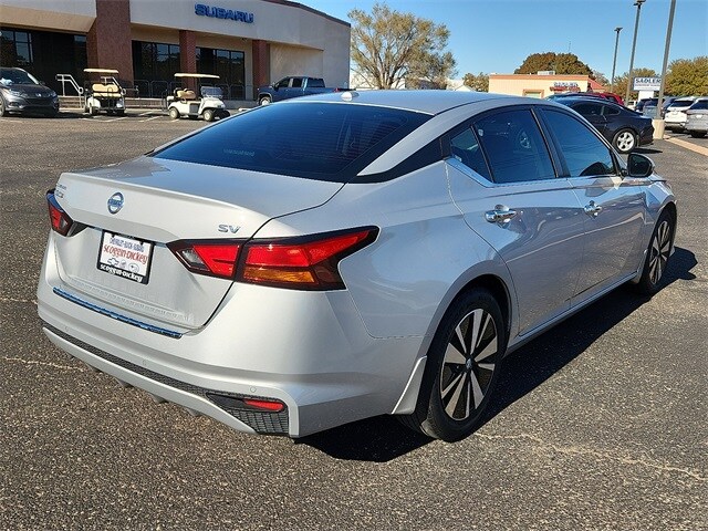 2021 Nissan Altima 2.5 SV photo 4