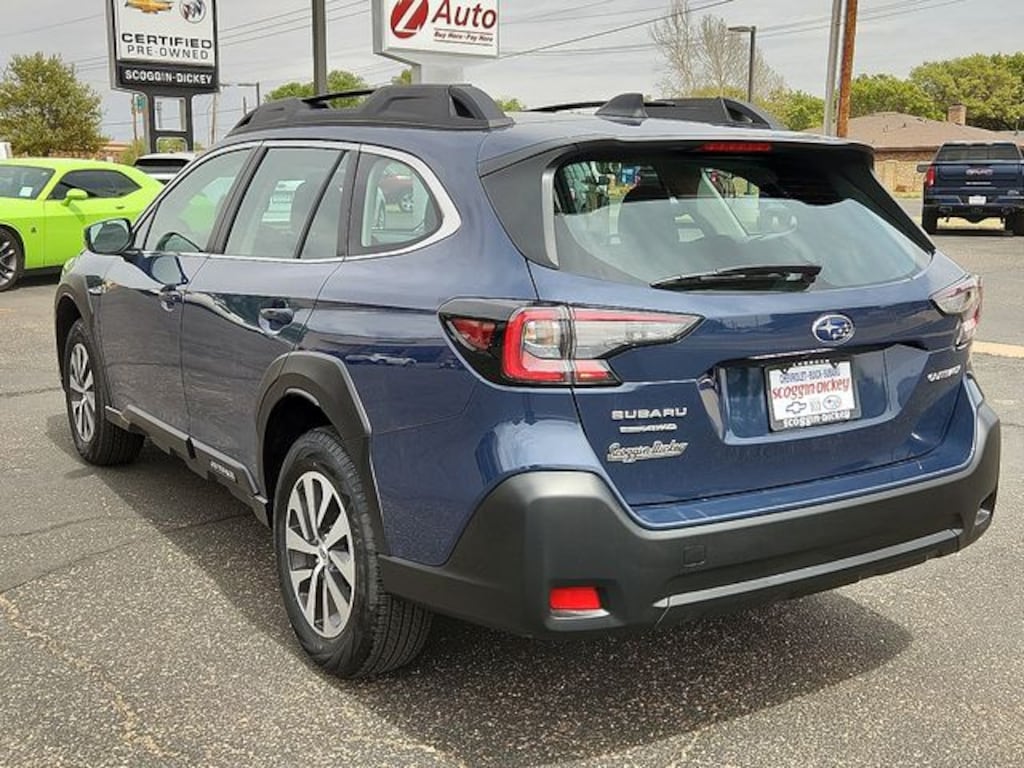 Certified 2025 Subaru Outback Base SUV