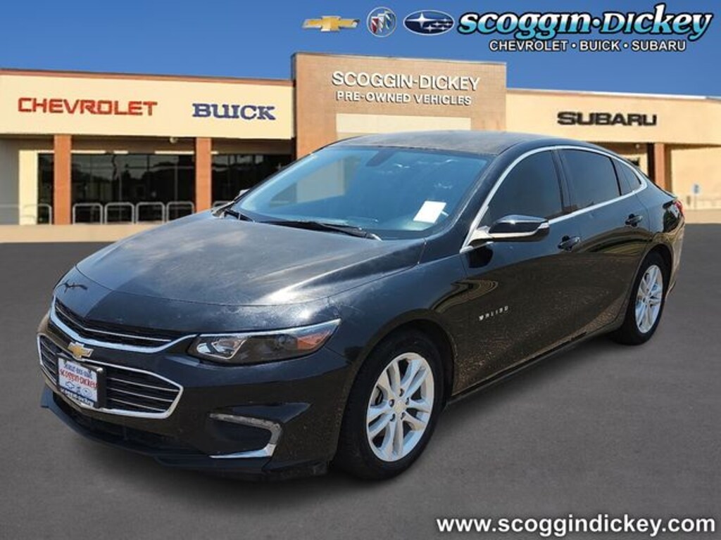 Used 2017 Chevrolet Malibu LT w/1LT Sedan