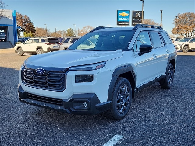 2026 Subaru Outback Premium's photo