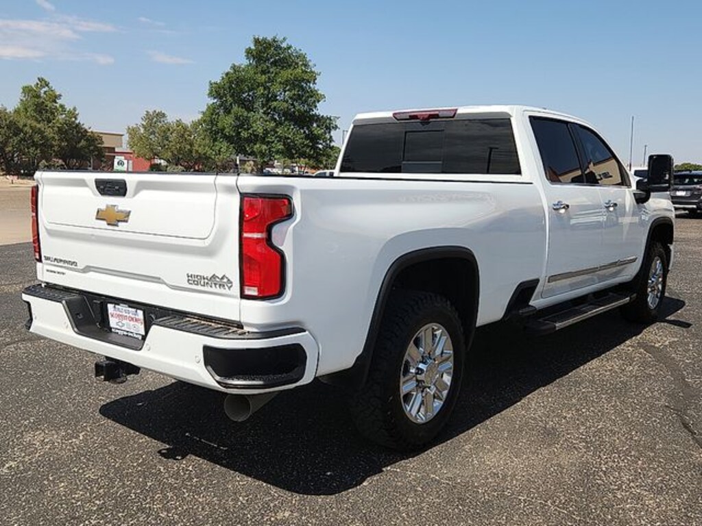 Used 2024 Chevrolet Silverado 3500 HD High Country Truck Crew Cab