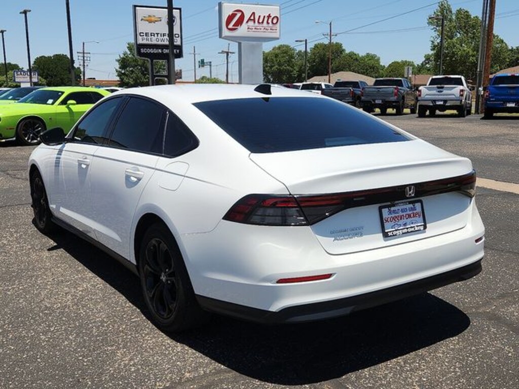 Used 2025 Honda Accord SE Sedan