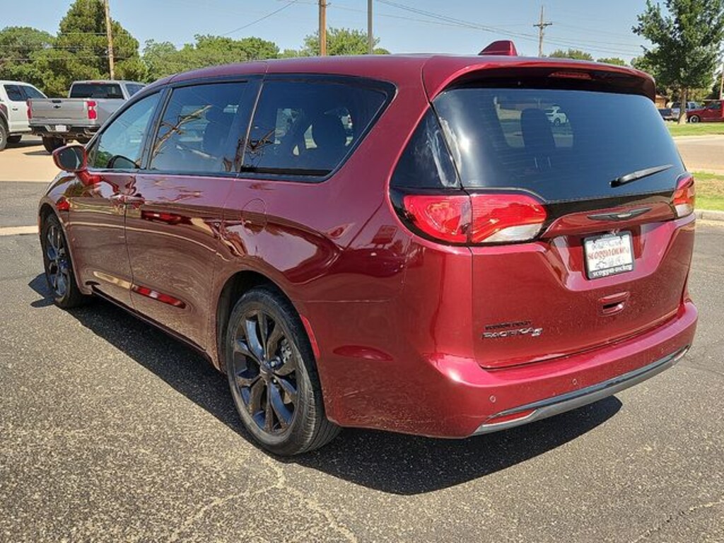 Used 2020 Chrysler Pacifica Touring Van Passenger Van
