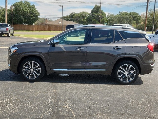 2019 Gmc Terrain Denali photo 2