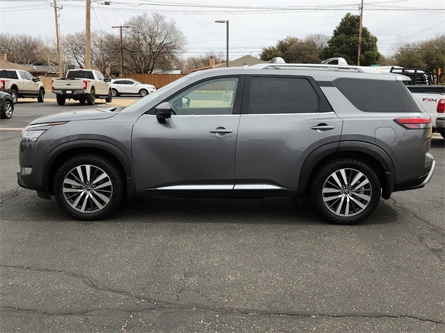 Used 2022 Nissan Pathfinder Platinum with VIN 5N1DR3DG3NC262256 for sale in Lubbock, TX