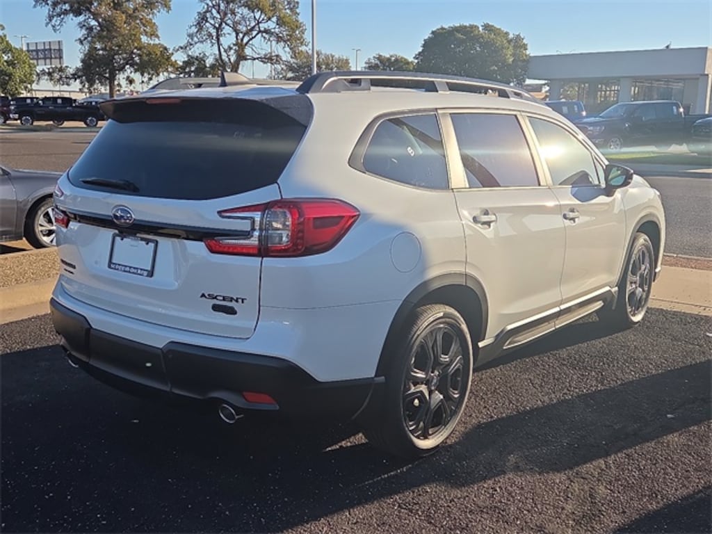 New 2025 Subaru Ascent Onyx Edition 7-Passenger SUV