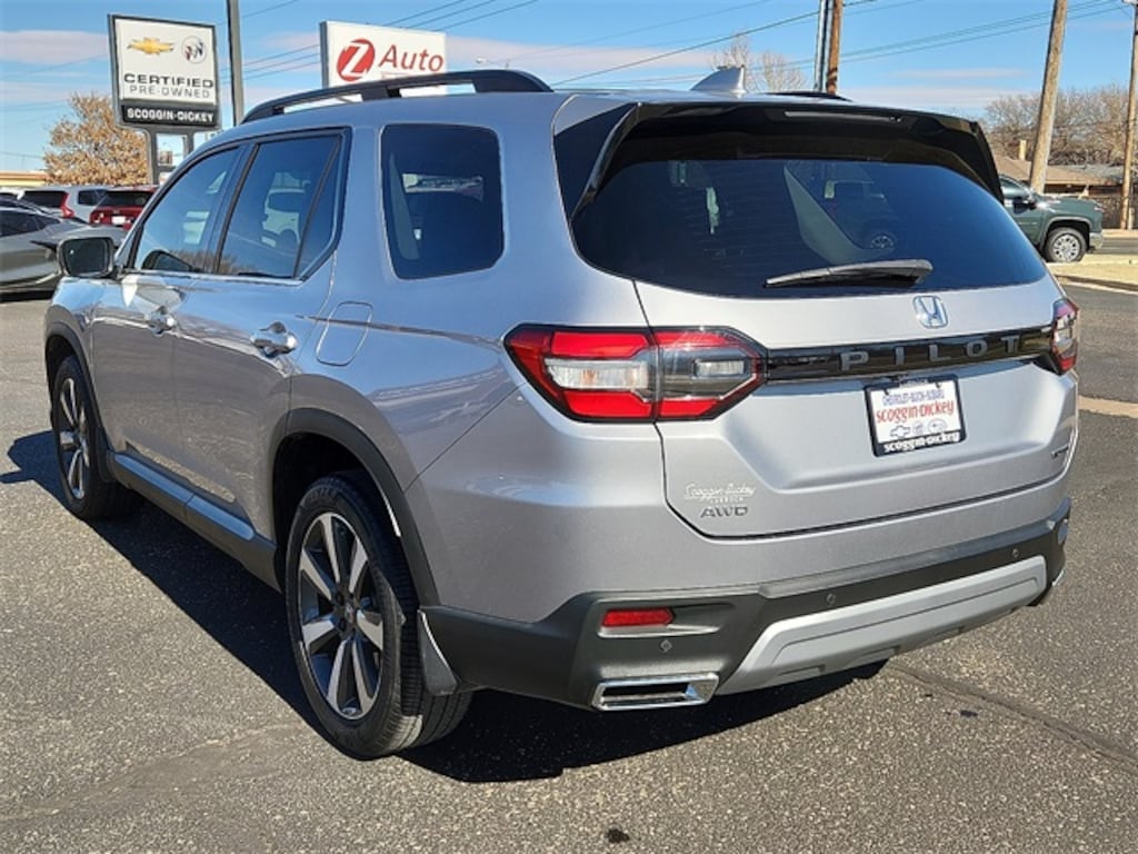 Used 2023 Honda Pilot Touring SUV
