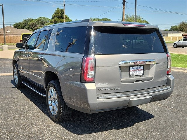 2019 Gmc Yukon XL Denali photo 3