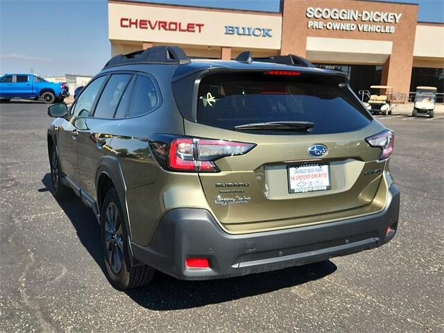 2025 Subaru Outback Onyx Edition photo 3