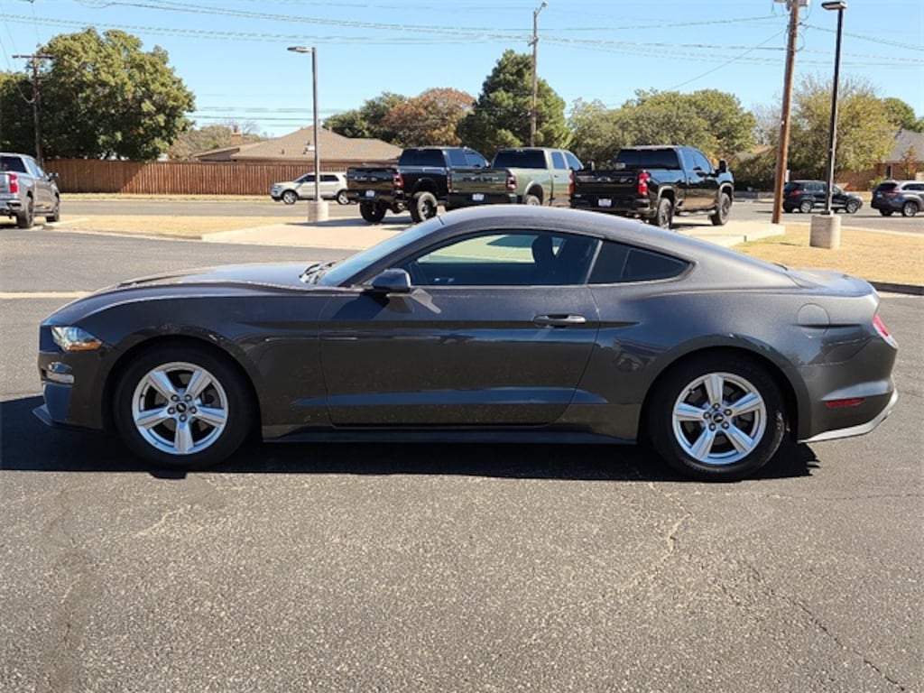 Used 2018 Ford Mustang Coupe