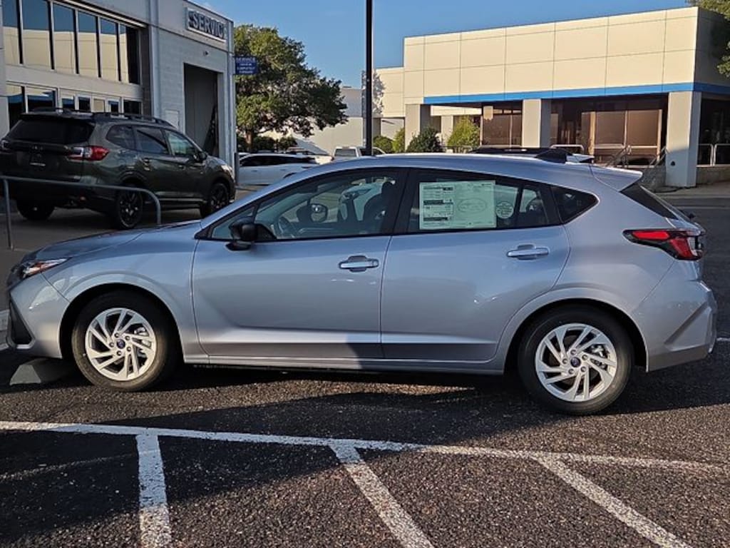 New 2025 Subaru Impreza Base 5-Door