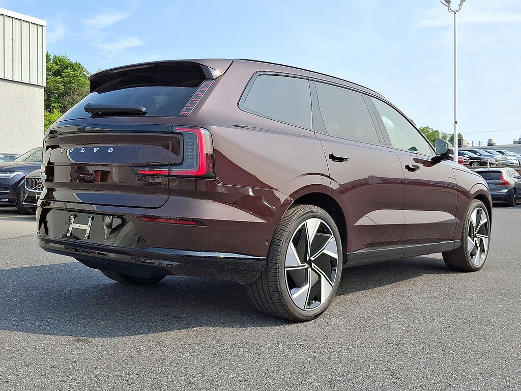 New 2025 Volvo EX90 Twin Motor Performance Ultra 6-Seater SUV