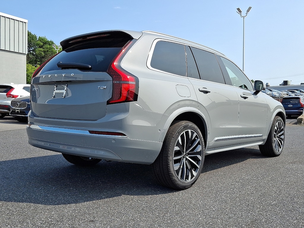 New 2025 Volvo XC90 plug-in hybrid T8 (2025.5) Ultra 7-Seater SUV