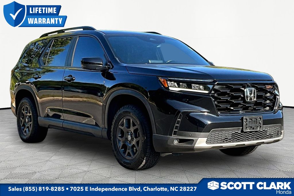 2025 Honda Pilot TrailSport