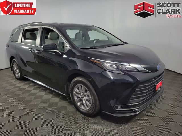 2025 Toyota Sienna