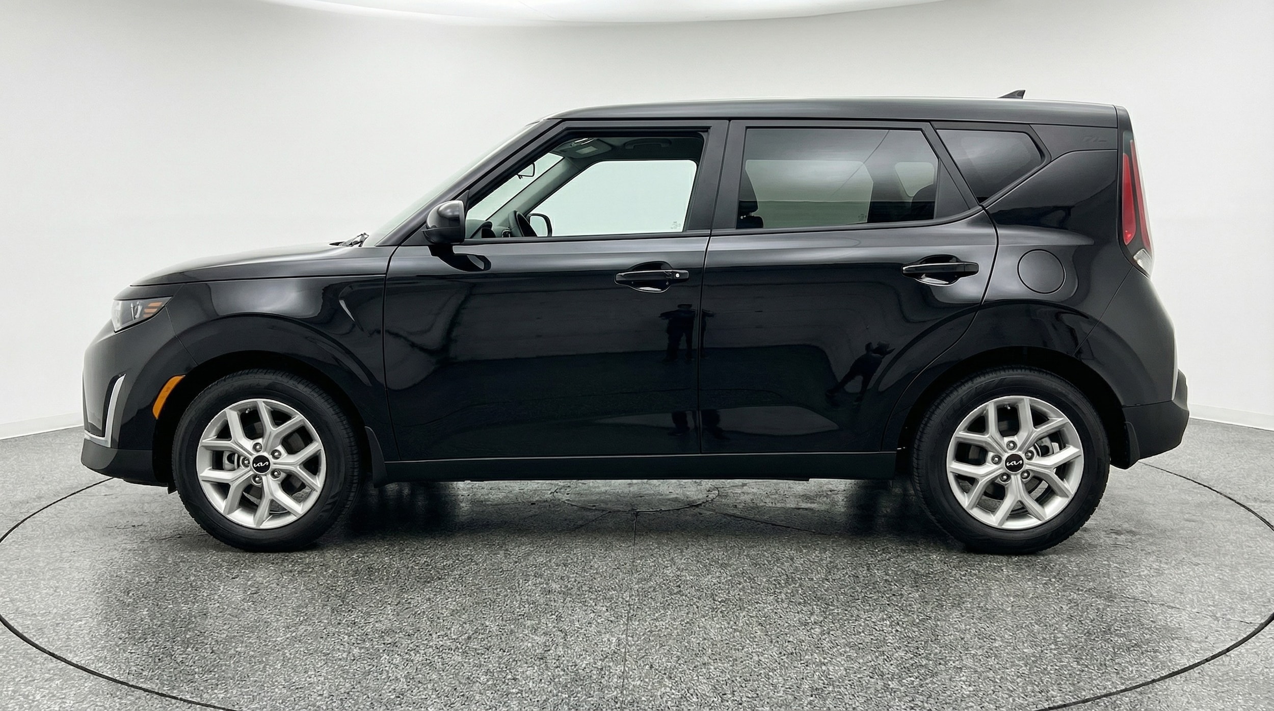 Thumbnail: 2025 Kia Soul - 4