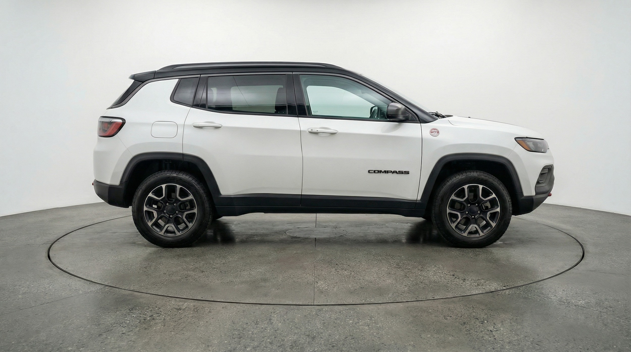 Thumbnail: 2025 Jeep Compass - 8