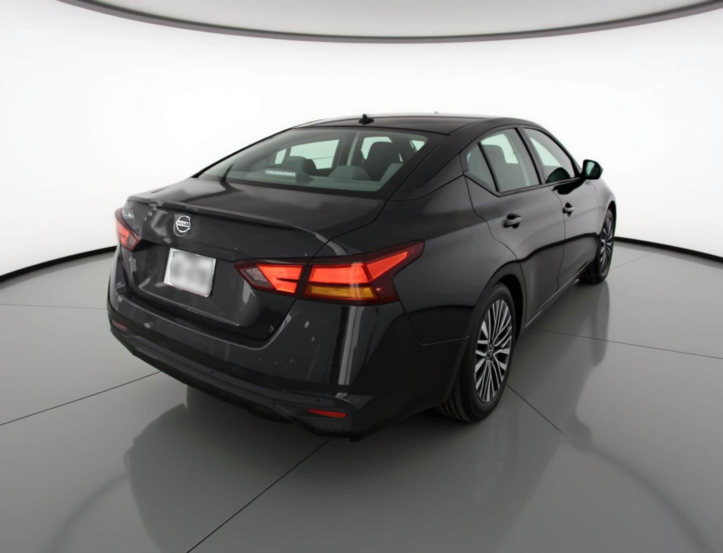 Thumbnail: 2025 Nissan Altima - 7